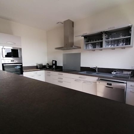 Appartement Lily-Rose Cerizay Buitenkant foto