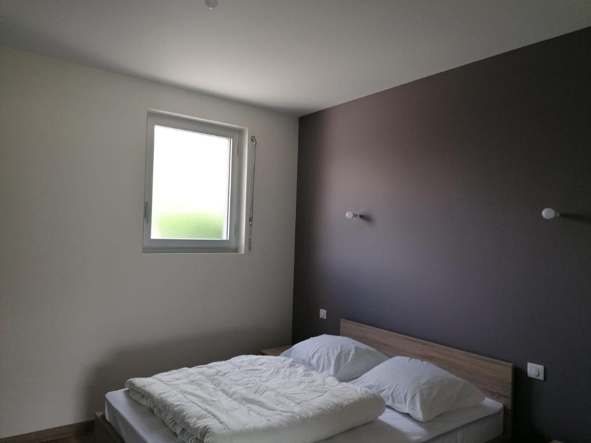 Appartement Lily-Rose Cerizay Buitenkant foto