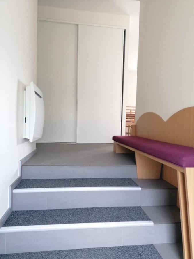 Appartement Lily-Rose Cerizay Buitenkant foto