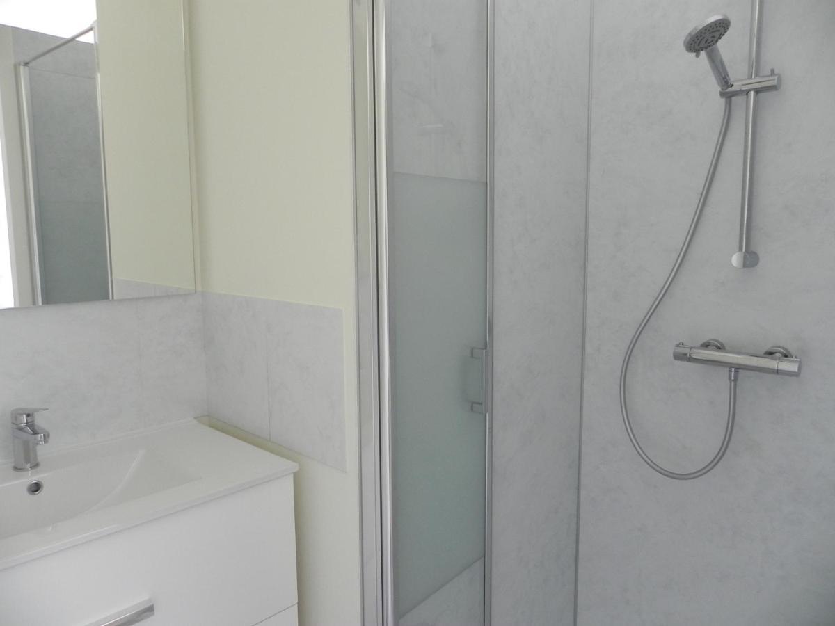 Appartement Lily-Rose Cerizay Buitenkant foto
